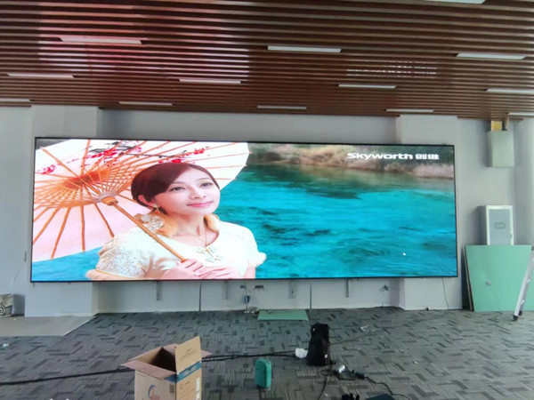 临沭P1.53led小间距屏安装案例